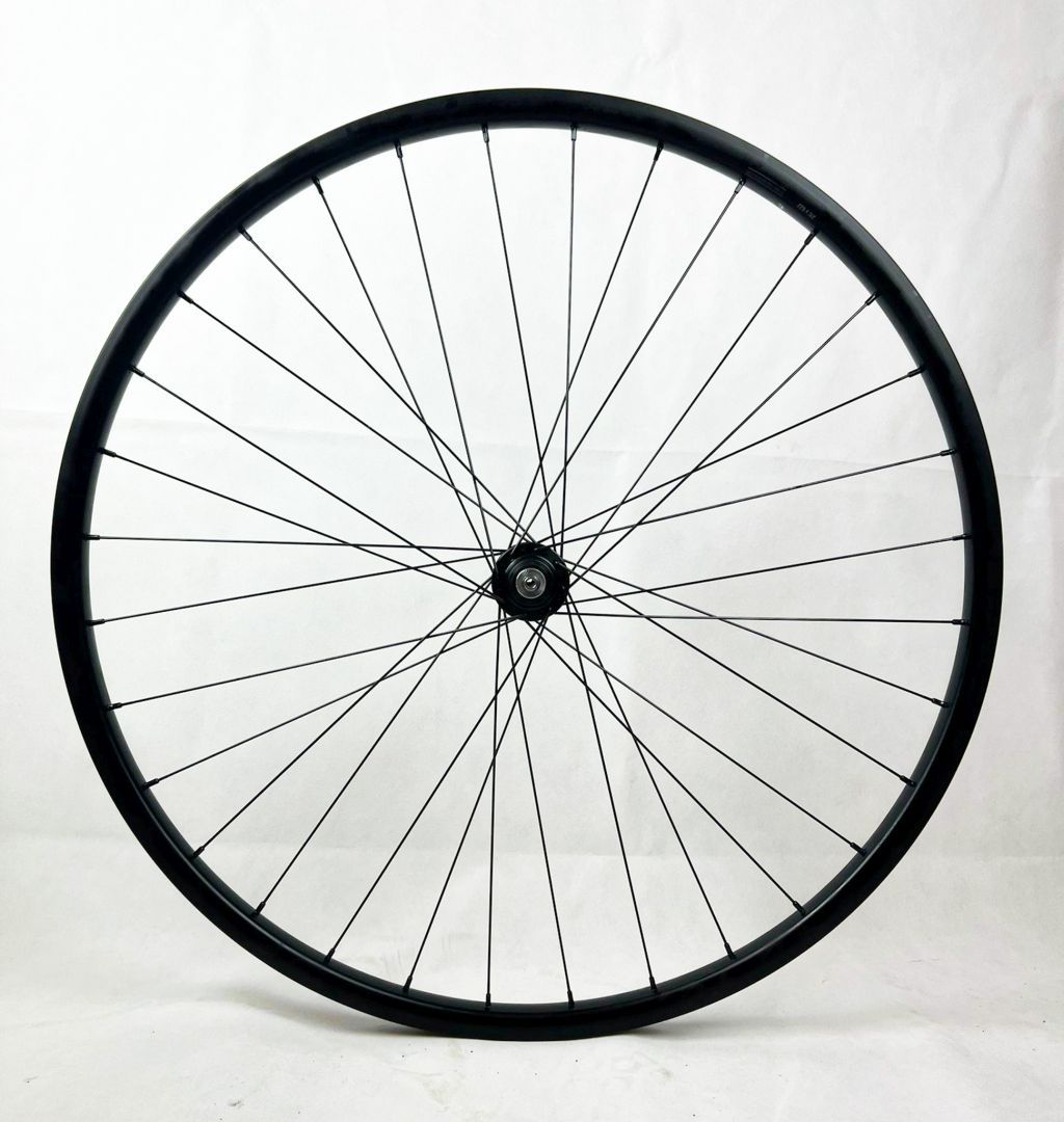 Vorderrad Trekking 28" 32 Loch schwarz Disc-Brake