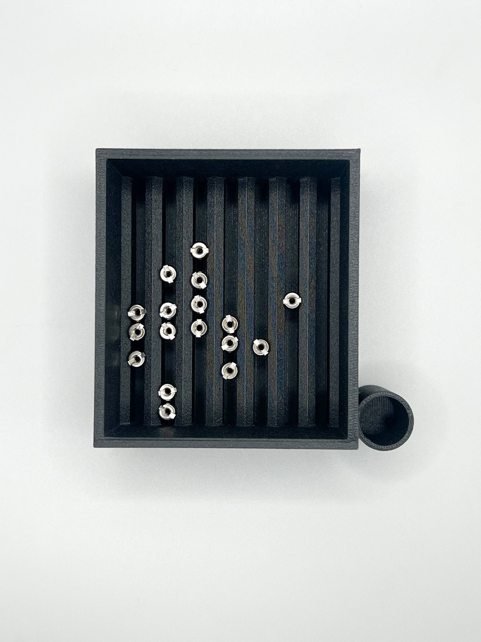 Speichennippel Schüttelbox Nipple Shuffler