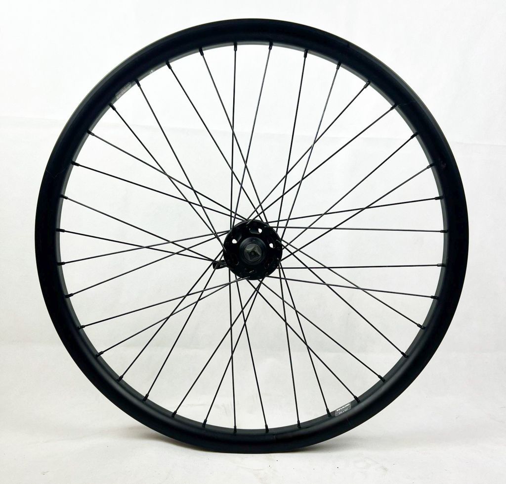 Vorderrad E-Bike/ MTB 24" 36 Loch schwarz Disc-Brake