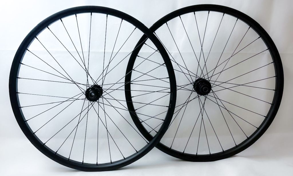 Laufradsatz E-Bike/ MTB 27,5" 32 Loch schwarz Disc-Brake