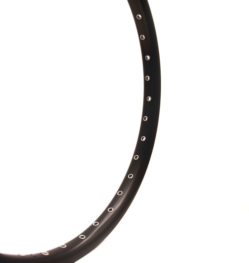 MACH1 Felge 650 20" 36 Loch schwarz Disc-Brake